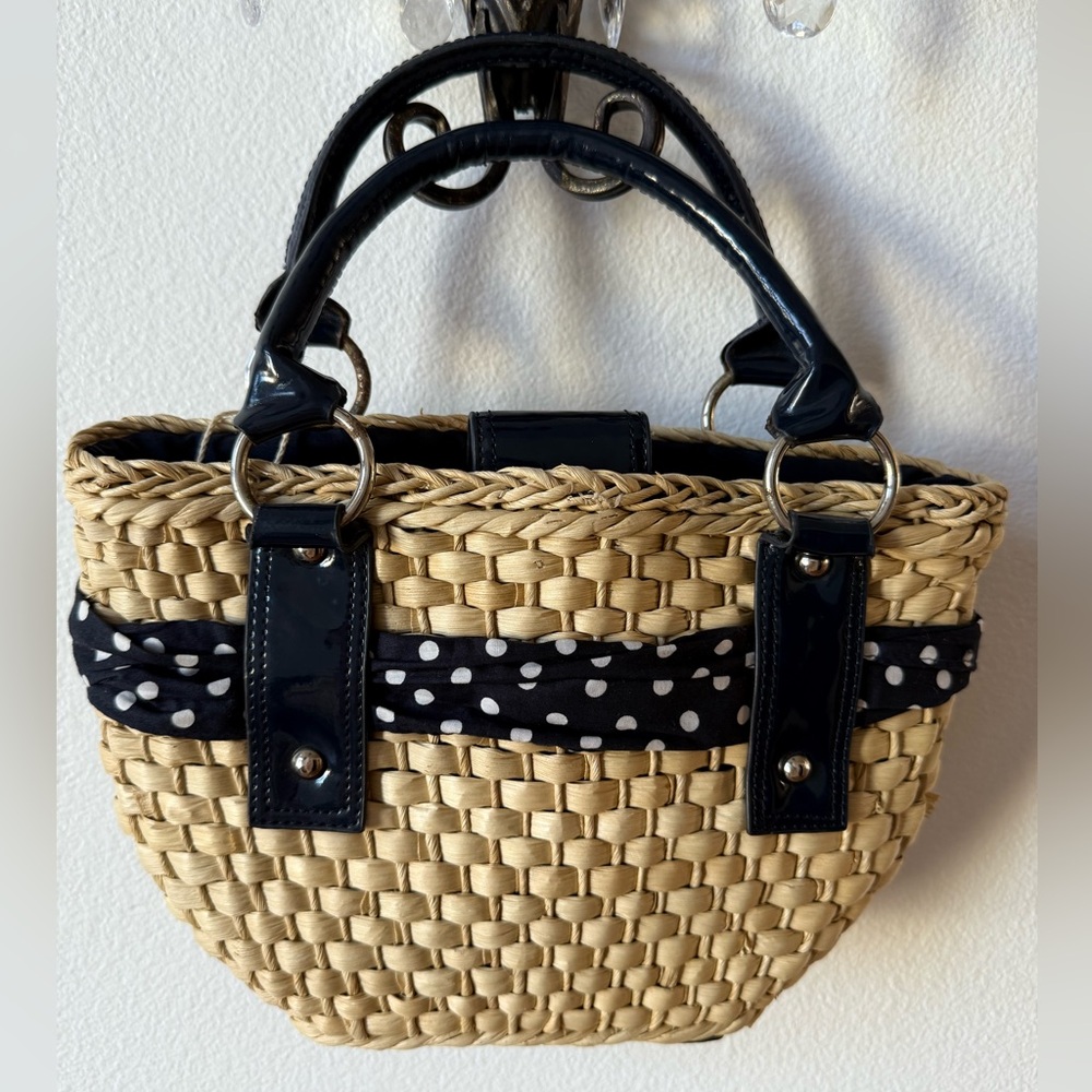 LOFT Ann Taylor Straw Rattan Basket Purse With Blue & White Polka-Dot Bow - Picture 3 of 7